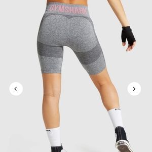 Gymshark Flex Cycling Shorts XS Charcoal Marl/Pink